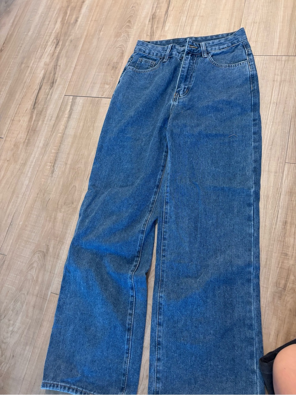 SHEIN Wide Leg Denim Jeans in Blue